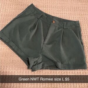NWT Romwe size L shorts